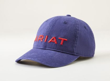 Бейзболна шапка с лого / Ariat